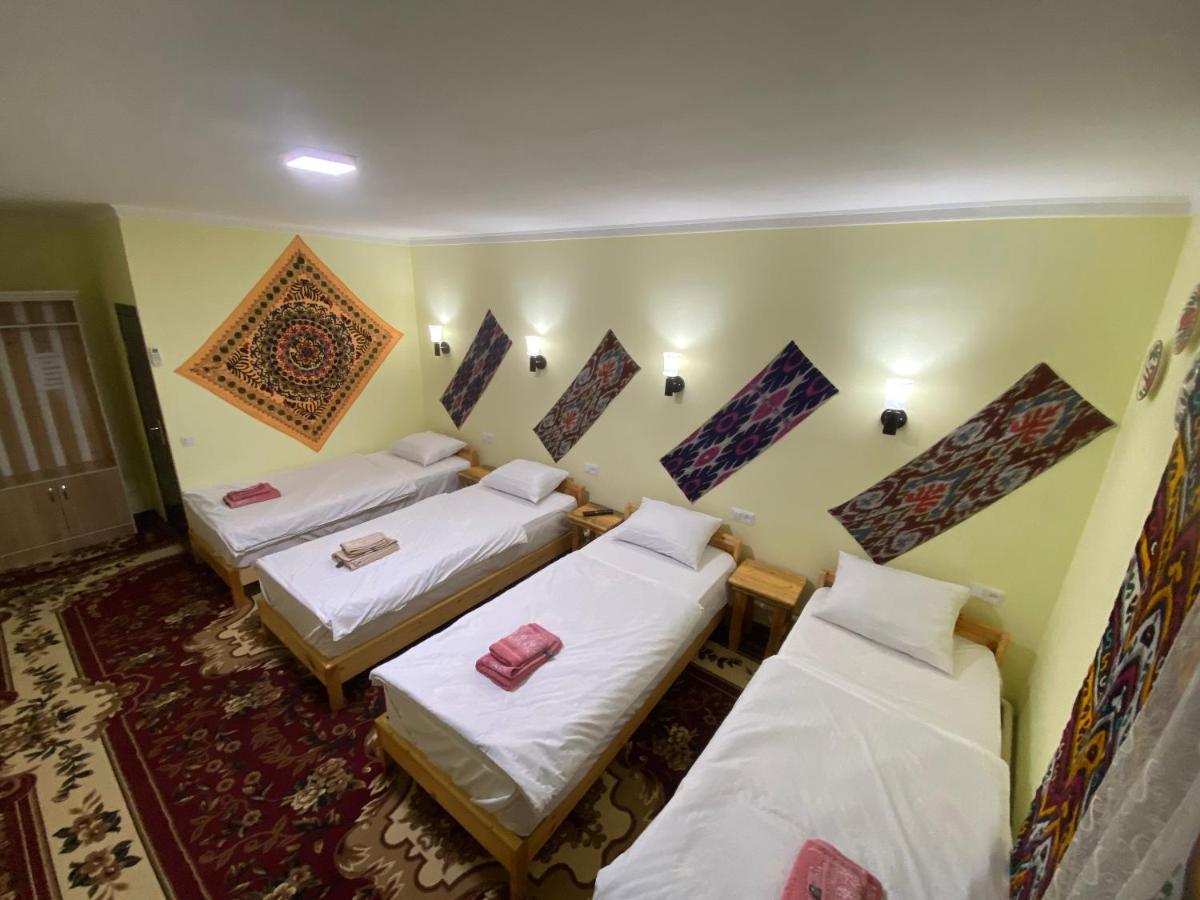 Bed and Breakfast Naqqosh Khiva Esterno foto