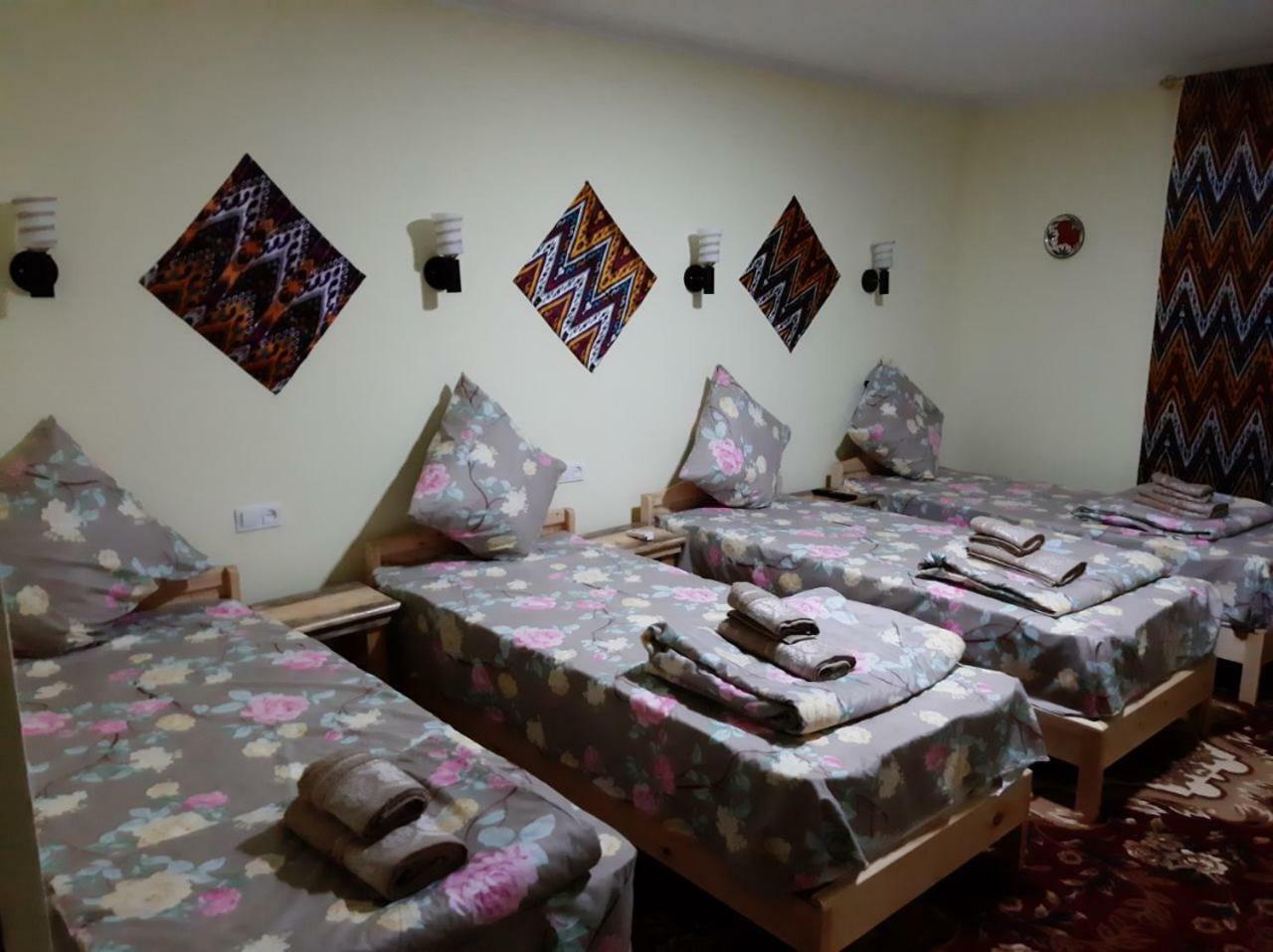 Bed and Breakfast Naqqosh Khiva Esterno foto